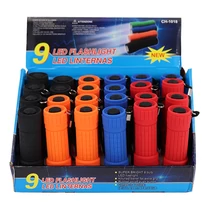 9 LED-es színes zseblámpa