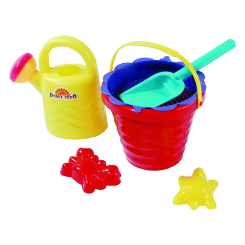 Kis hullámos homokozó locsolóval